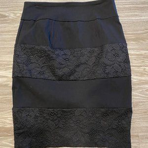 Black Tight Skirt with Lace